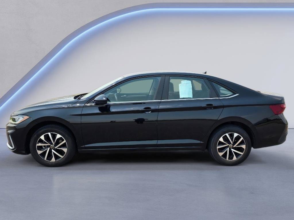 Used 2025 Volkswagen Jetta S FWD image 2