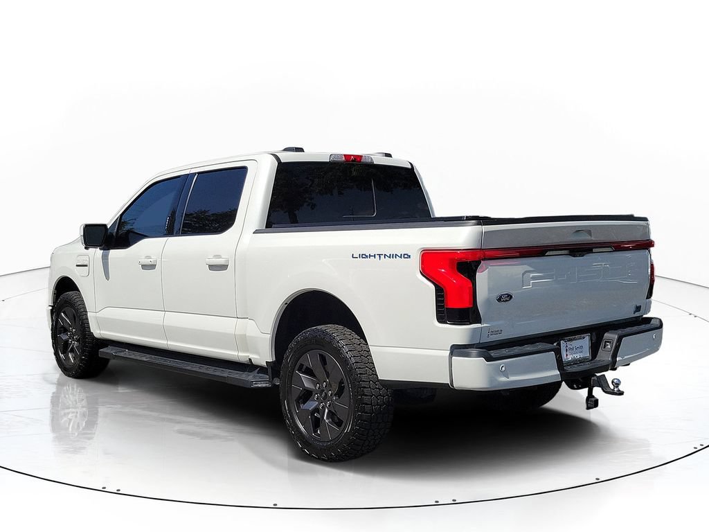 Used 2023 Ford F150 Lightning Lariat AWD/4WD image 4
