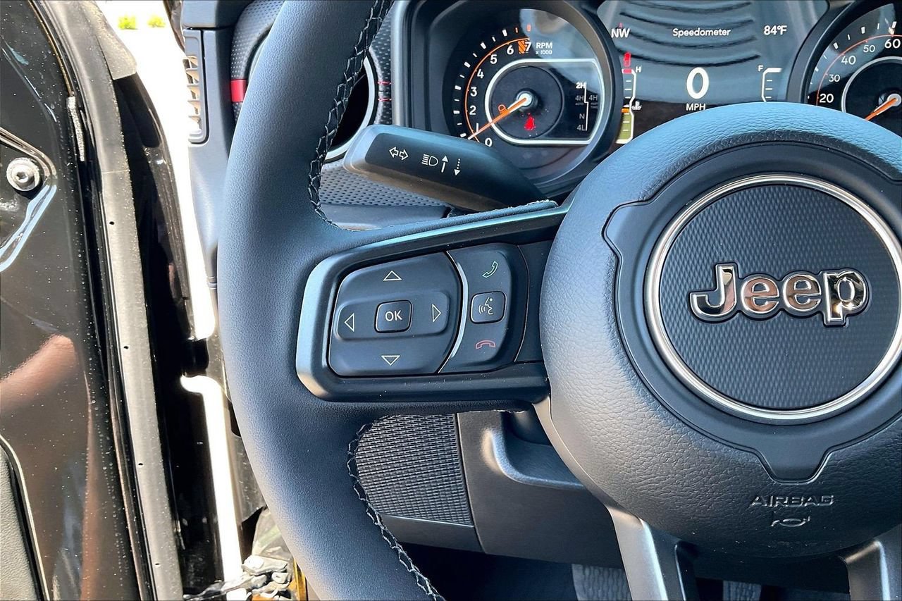 New 2026 Jeep Gladiator Rubicon AWD/4WD image 27