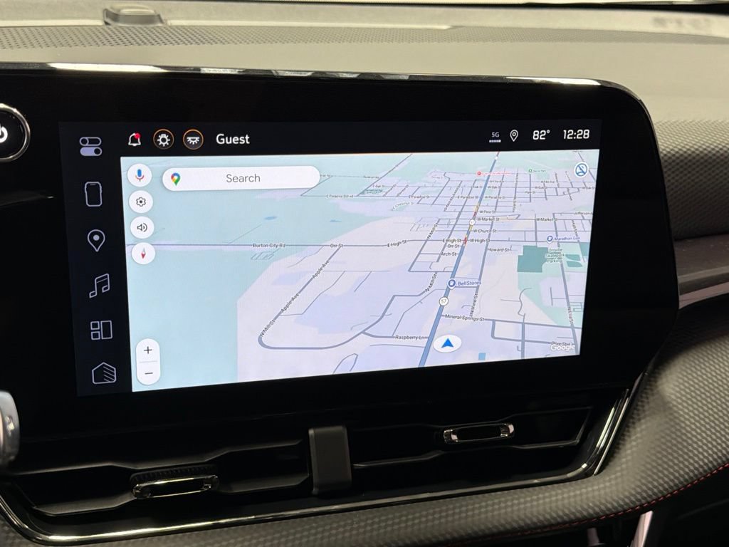 New 2026 Chevrolet Equinox RS w/ Convenience Package III FWD image 23