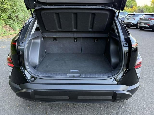 Used 2024 Hyundai Kona SEL AWD/4WD image 12