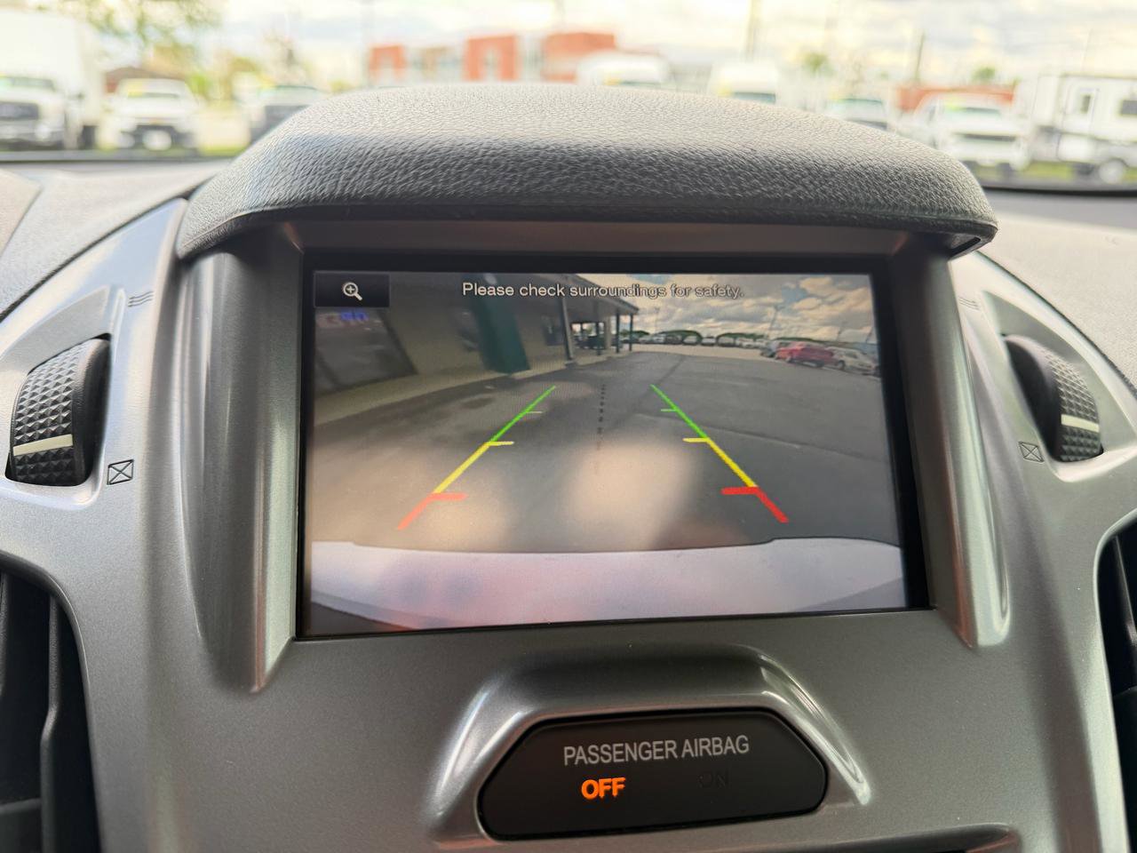 Used 2016 Ford Transit Connect XLT FWD image 13