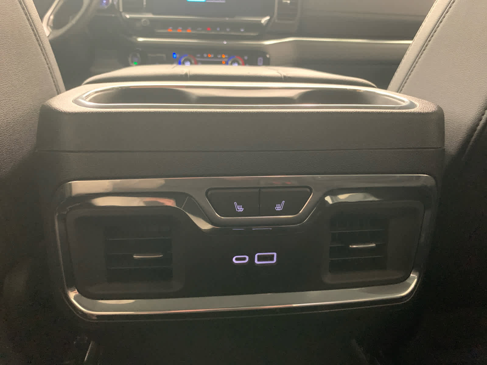 Used 2023 Chevrolet Silverado 1500 LTZ w/ Technology Package AWD/4WD image 18