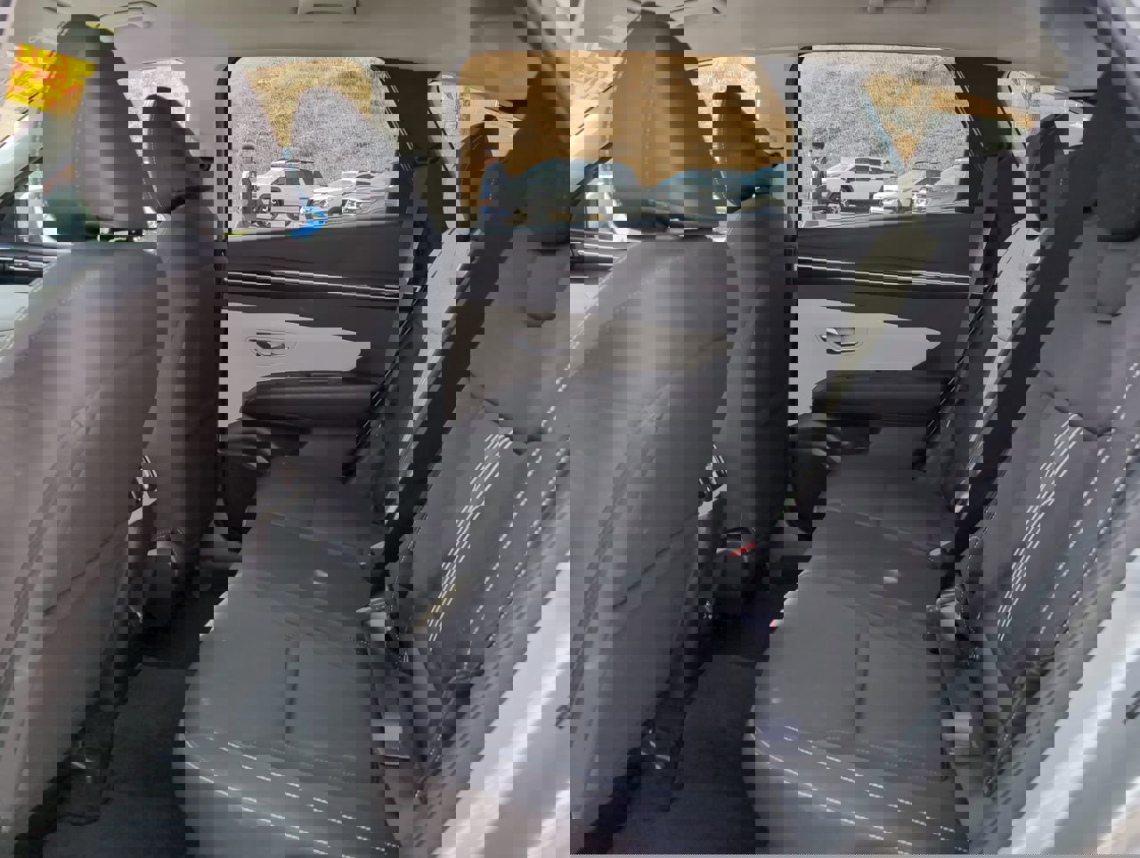 Used 2023 Hyundai Tucson SEL image 12