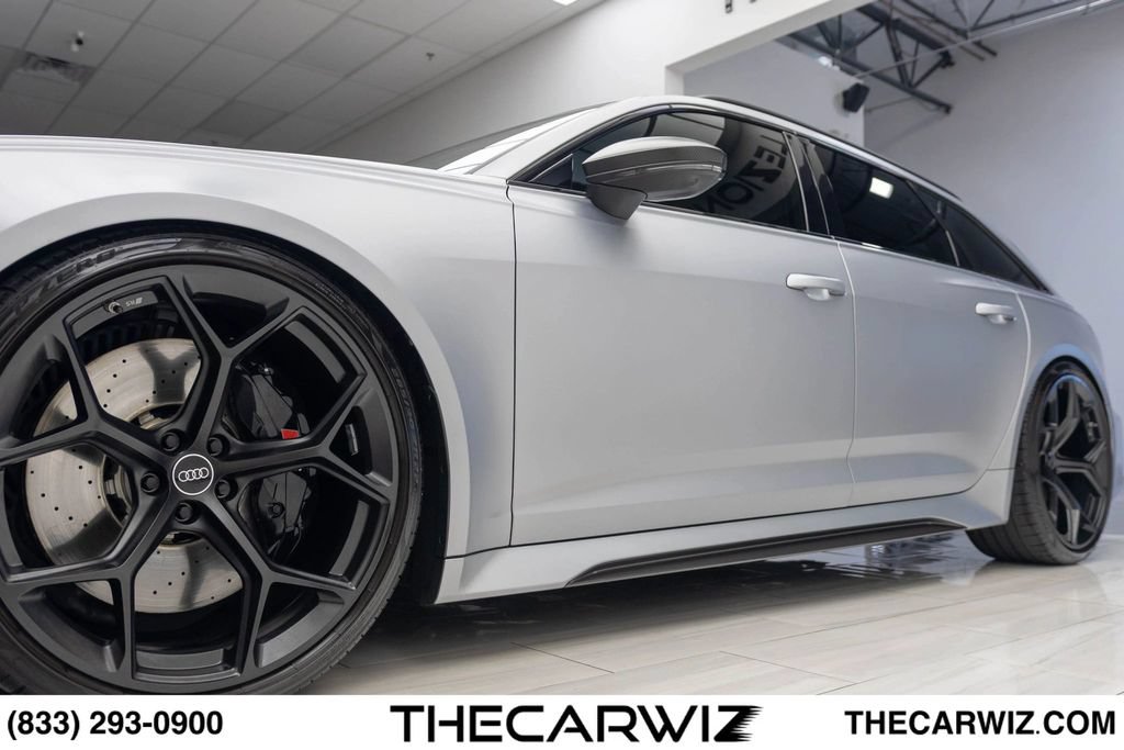 Used 2024 Audi RS 6 performance AWD/4WD image 9
