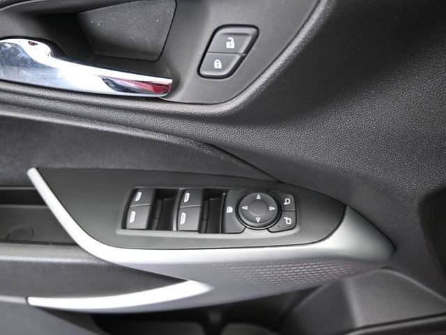 New 2026 Chevrolet Trax RS w/ Driver Confidence Package FWD image 30