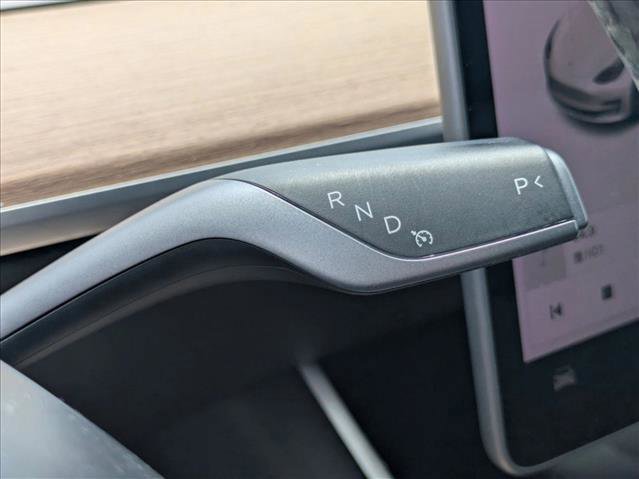 Used 2019 Tesla Model 3 Mid Range RWD image 12