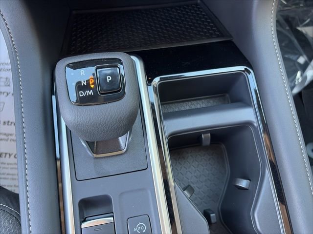 New 2026 Nissan Pathfinder SV image 16