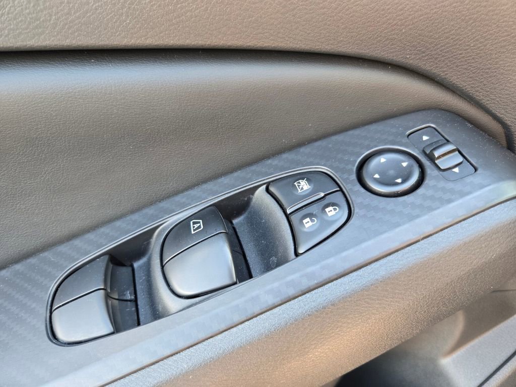 Certified 2025 Nissan Altima 2.5 S FWD image 29