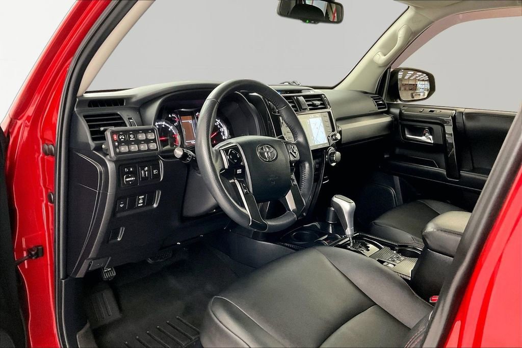 Used 2021 Toyota 4Runner TRD Off-Road Premium image 16