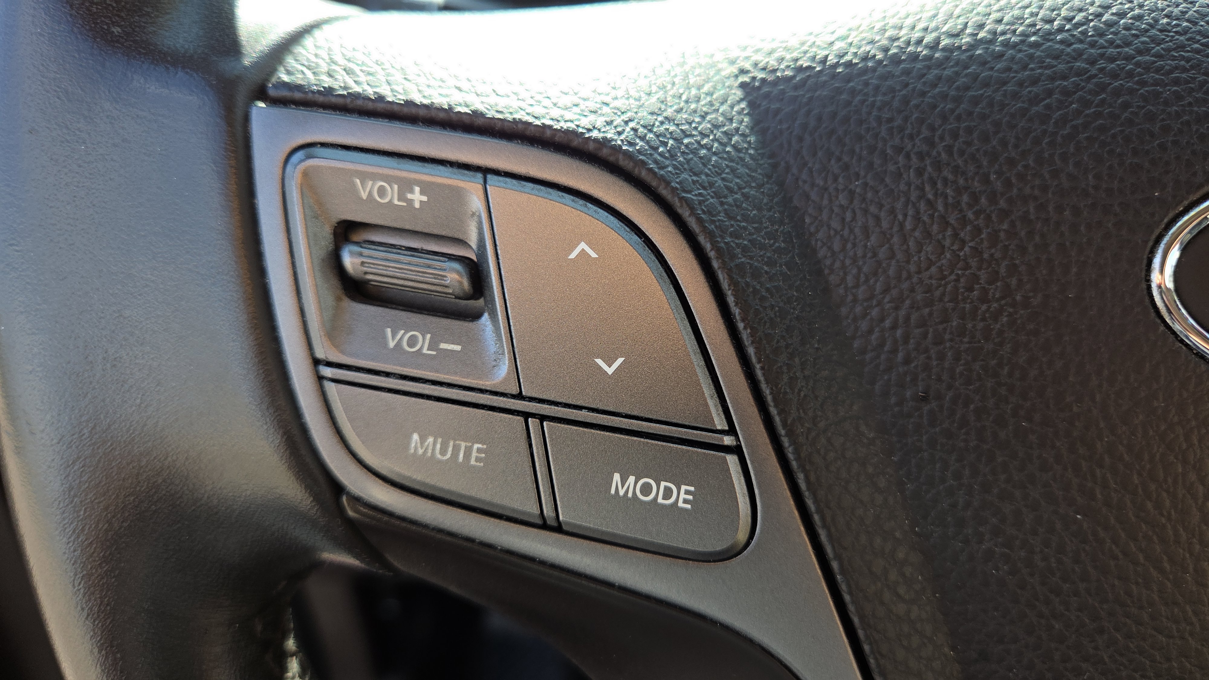 Used 2014 Hyundai Santa Fe GLS image 32