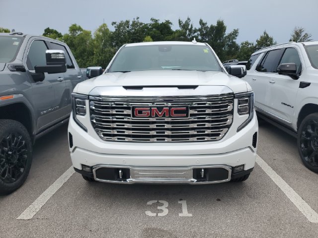 Used 2024 GMC Sierra 1500 Denali w/ Denali Reserve Package RWD image 2