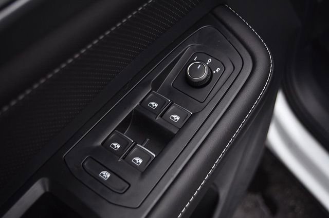 New 2026 Volkswagen Atlas Cross Sport SE image 8