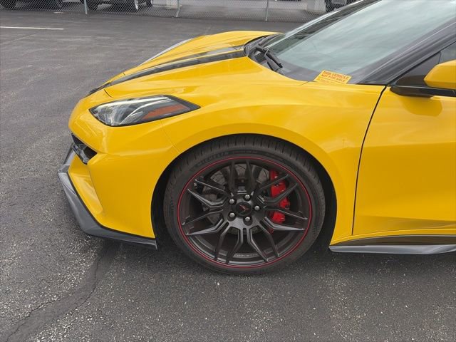 Used 2025 Chevrolet Corvette Z06 RWD video 2