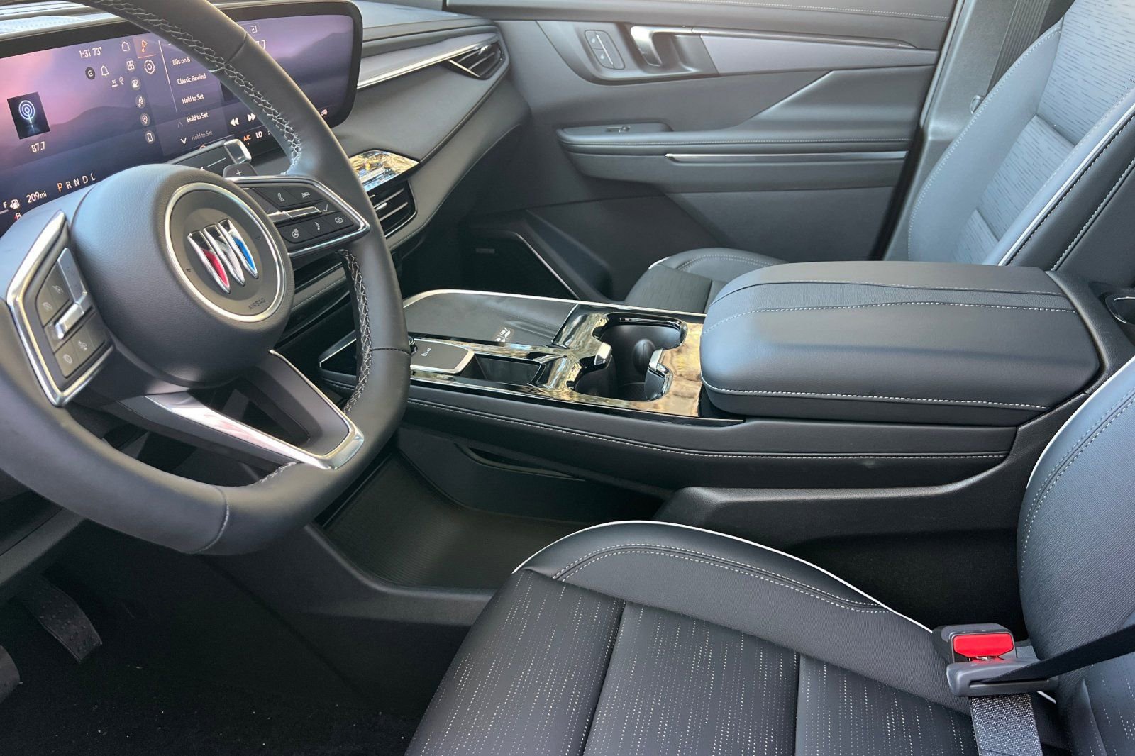 New 2026 Buick Enclave Sport Touring w/ Power Package image 8