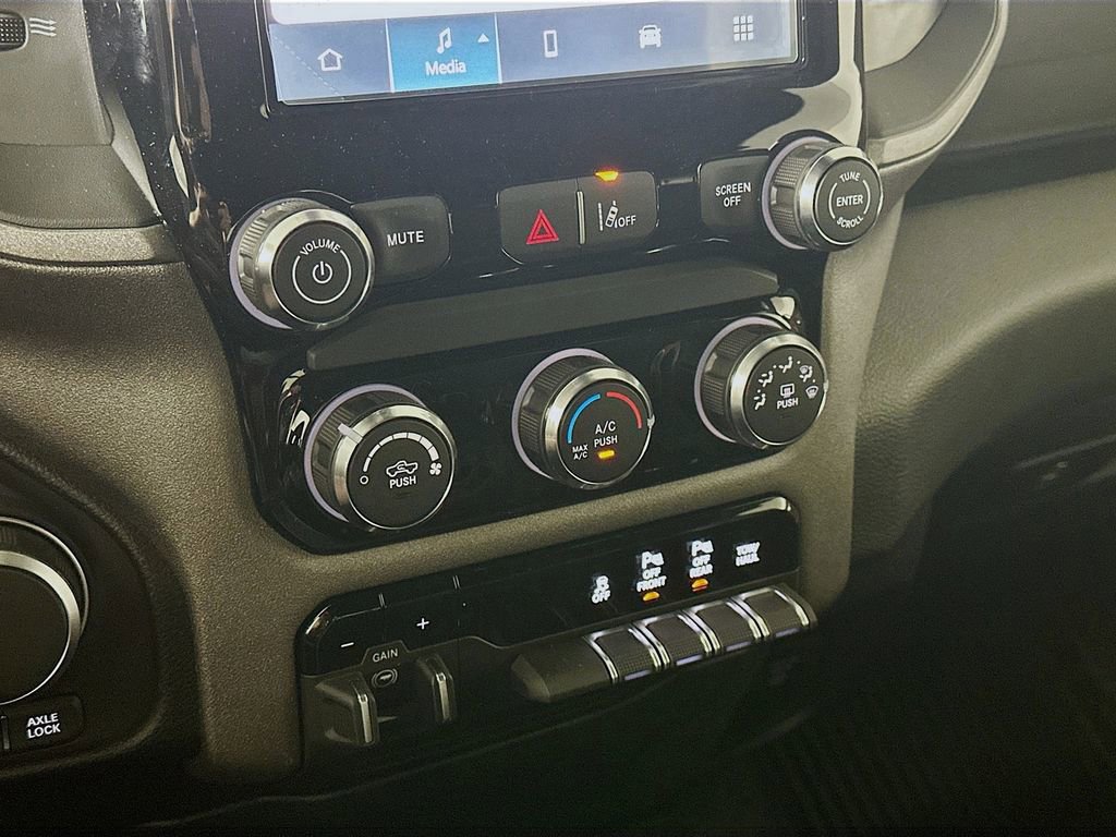 New 2026 RAM 1500 Classic Warlock image 15