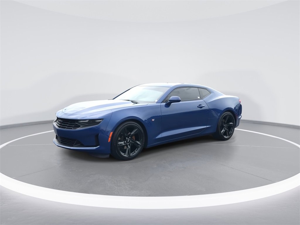 Used 2021 Chevrolet Camaro LT video 4