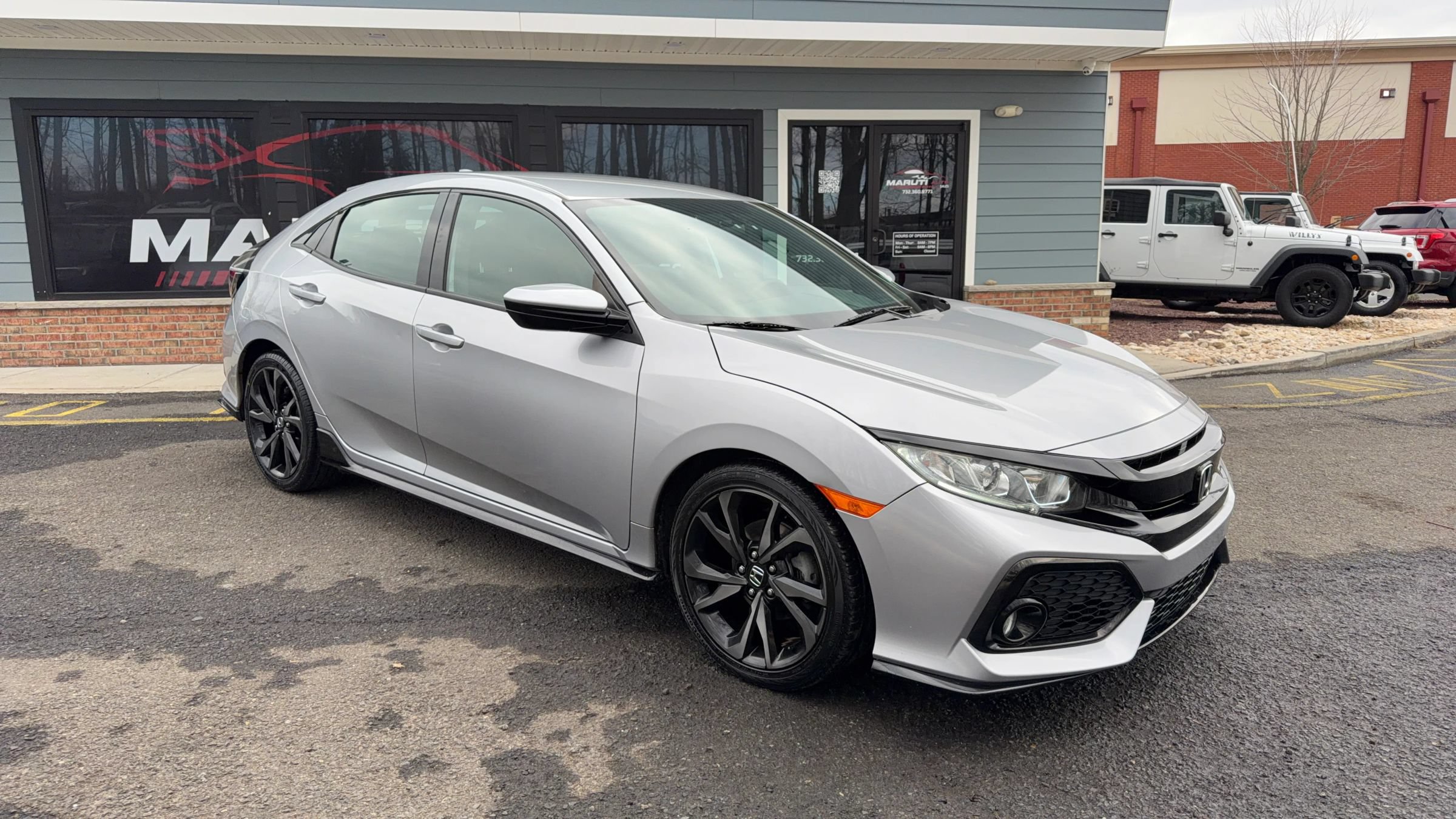 Used 2018 Honda Civic Sport image 3