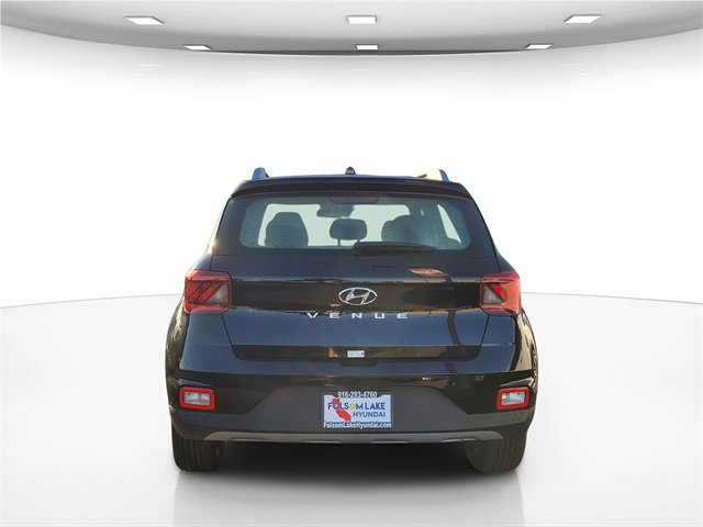 New 2025 Hyundai Venue SEL image 8