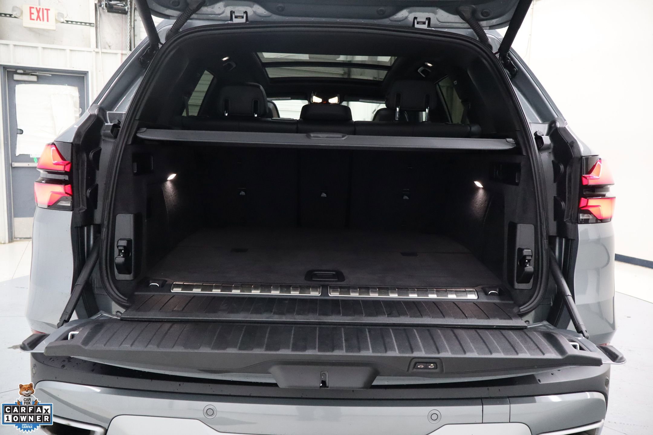 Used 2025 BMW X5 xDrive50e image 31