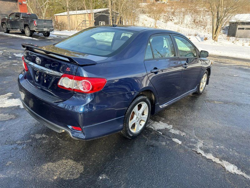 Used 2011 Toyota Corolla S image 4