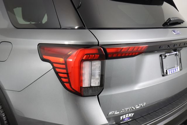 Used 2025 Ford Explorer Platinum w/ Ultimate Package AWD/4WD image 20