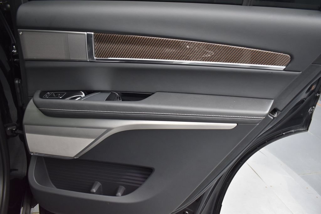 Certified 2026 Cadillac Vistiq Luxury w/ LPO, Floor Liner Package AWD/4WD image 29