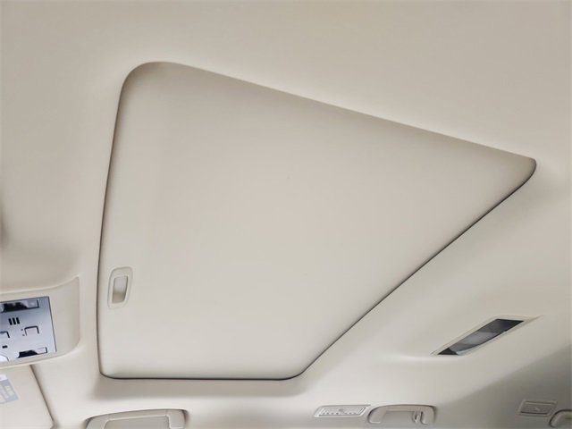 Used 2016 Lexus LX 570 4WD image 25