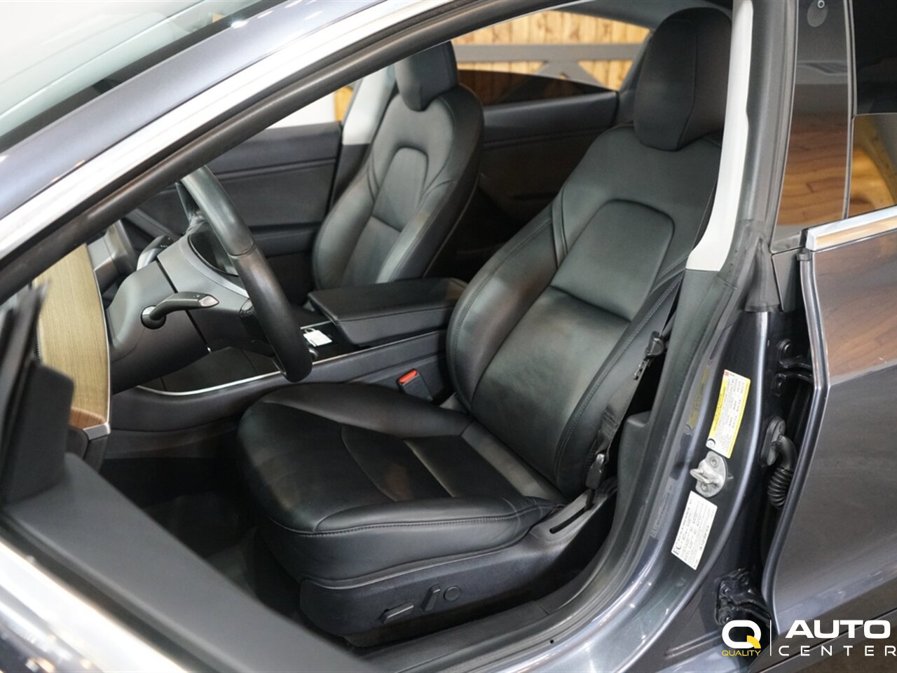 Used 2019 Tesla Model 3 Long Range AWD/4WD image 14