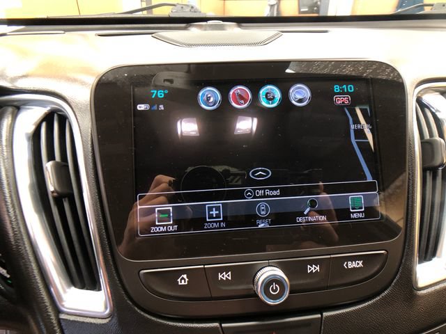 Used 2017 Chevrolet Malibu Premier w/ Premier Sun and Wheel Package FWD image 17
