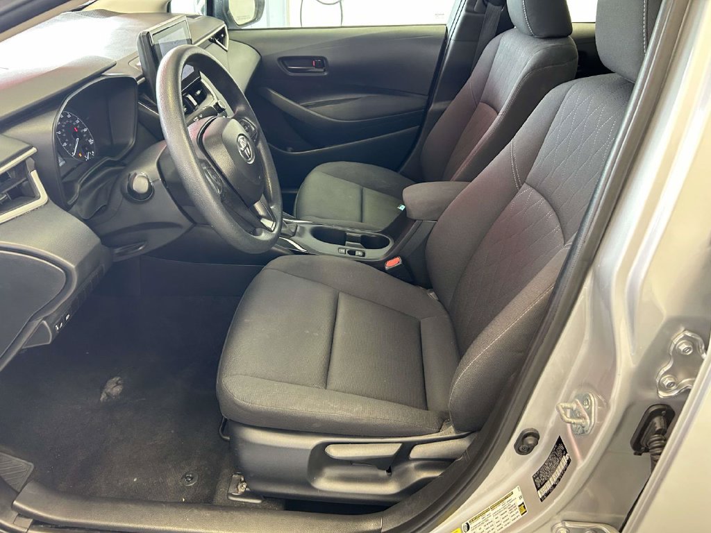 Certified 2025 Toyota Corolla LE FWD image 15