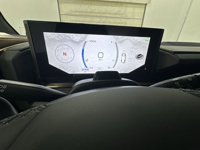 Used 2024 GMC Hummer EV 3X w/ LPO, Illumination Package image 11