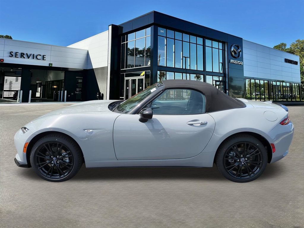 New 2026 MAZDA MX-5 Miata Club w/ Interior Package RWD image 7