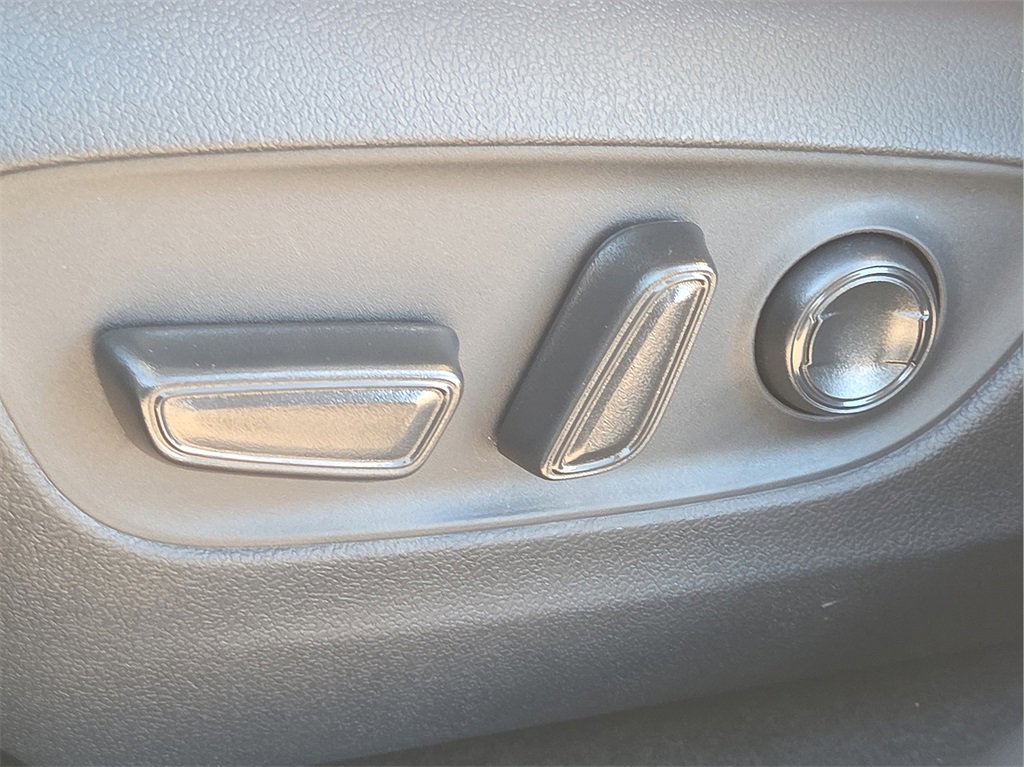 New 2025 Toyota RAV4 XLE Premium image 10