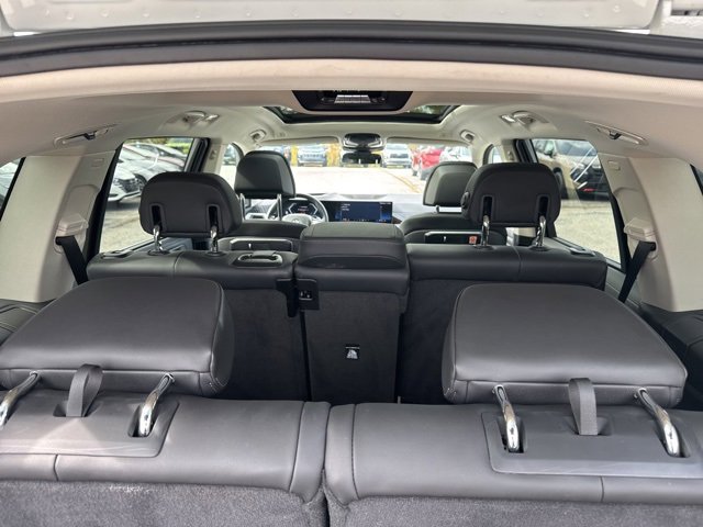 Used 2024 BMW X7 xDrive40i image 59