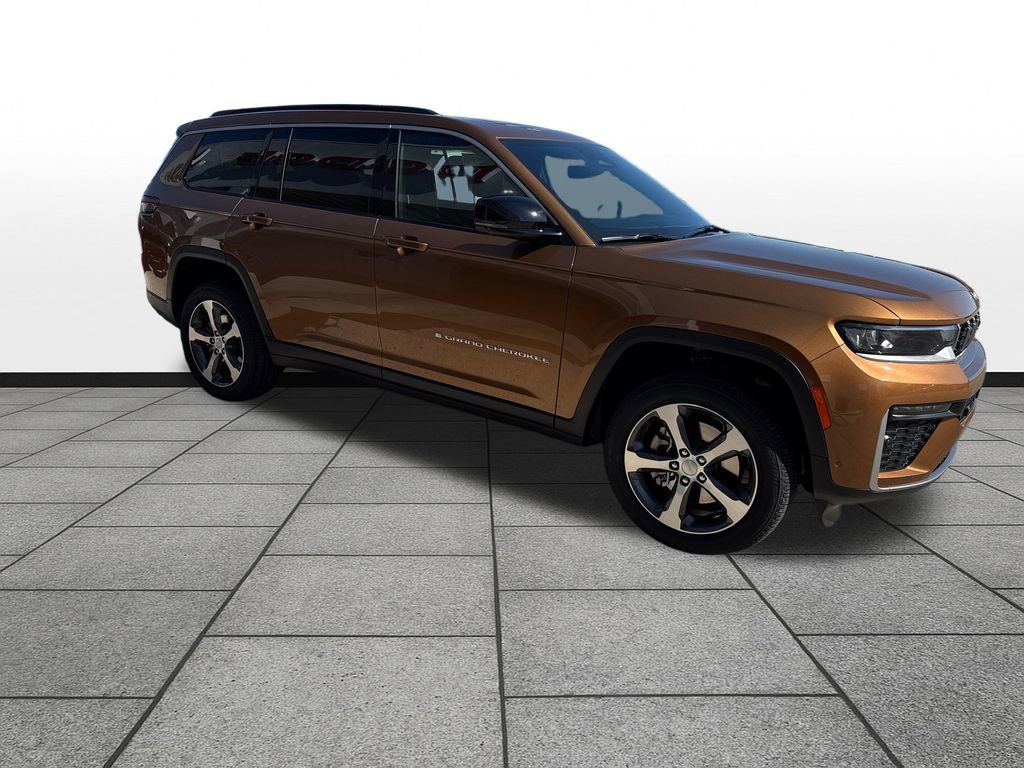 New 2026 Jeep Grand Cherokee L Limited w/ Luxury Tech Group II AWD/4WD image 7