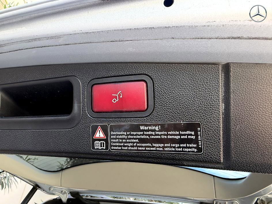 Used 2008 Mercedes-Benz ML 550 5.5L image 23