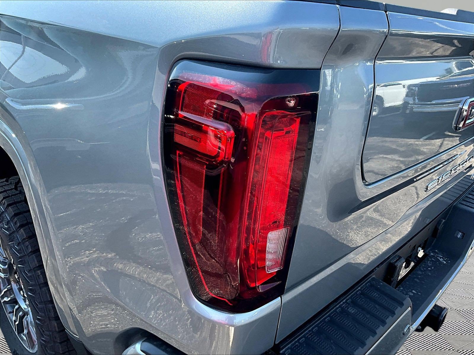 New 2026 GMC Sierra 1500 AT4 w/ AT4 Premium Package AWD/4WD image 15