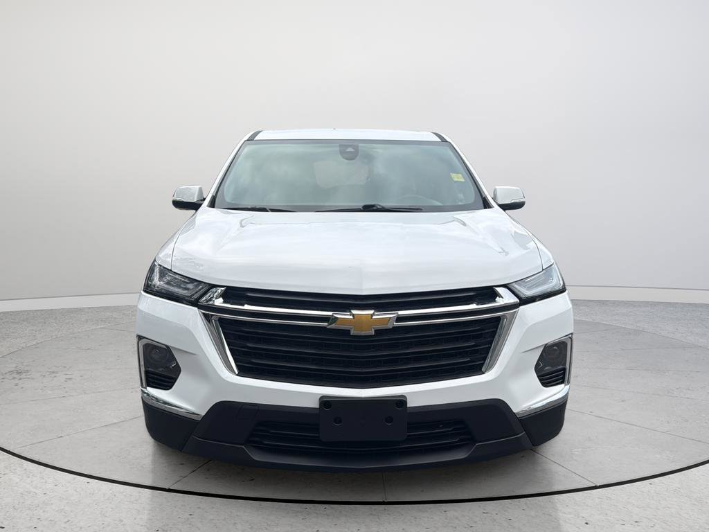 Used 2023 Chevrolet Traverse LS w/ Safety Package AWD/4WD image 4