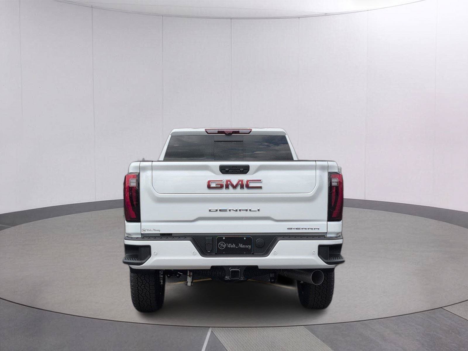 New 2026 GMC Sierra 2500 Denali w/ Denali Reserve Package AWD/4WD image 4