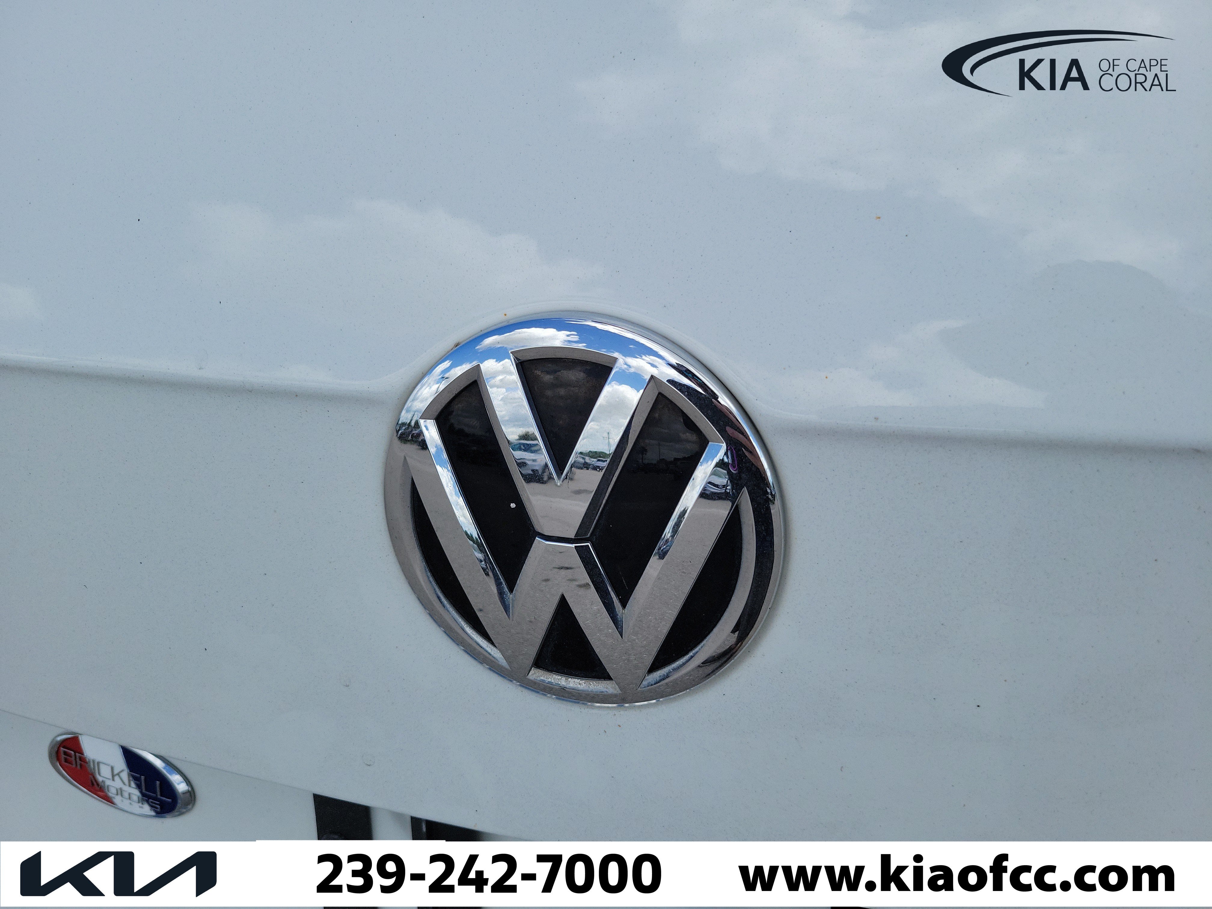 Used 2021 Volkswagen Tiguan S FWD image 10