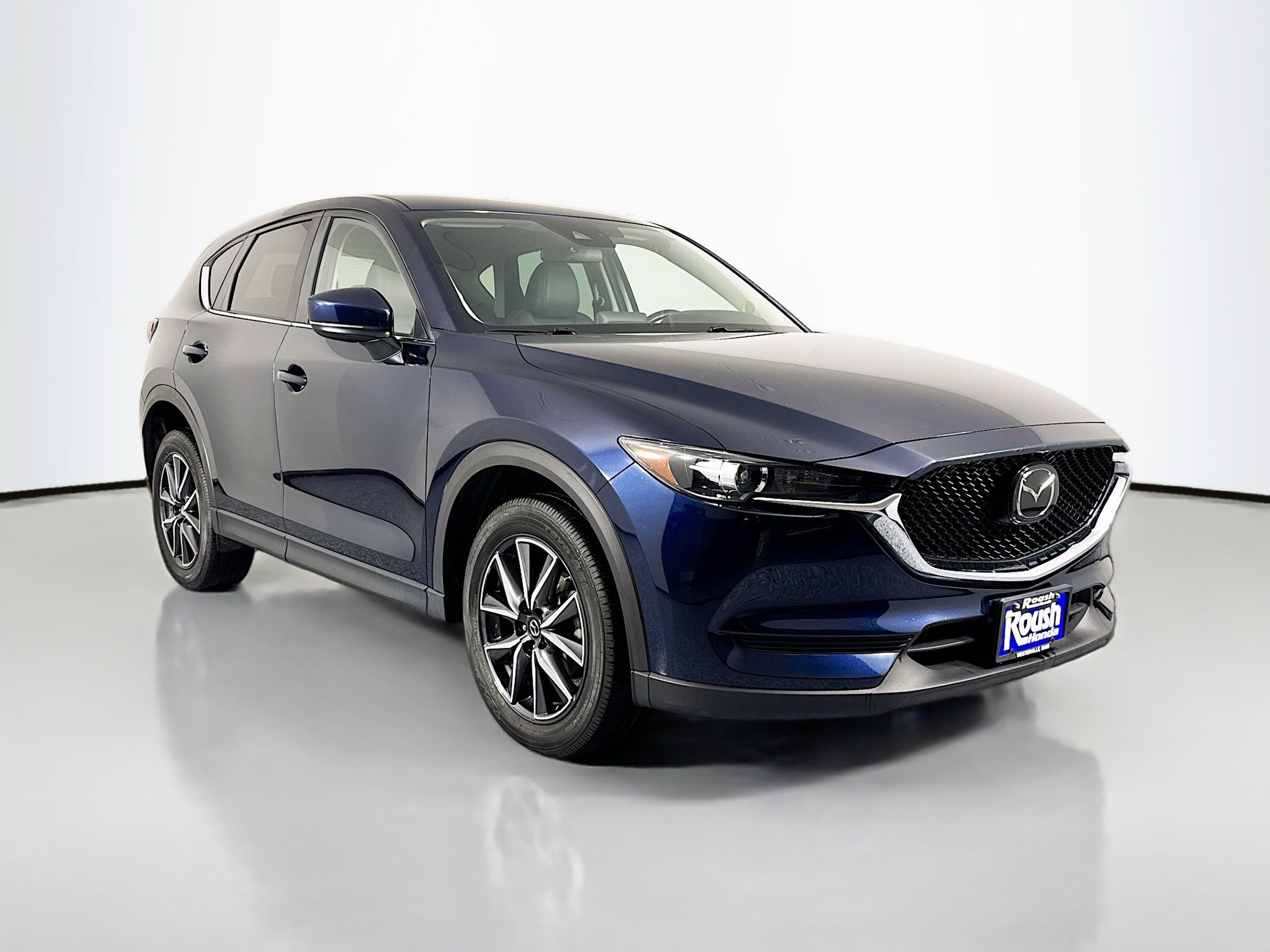 Used 2018 MAZDA CX-5 Touring image 3