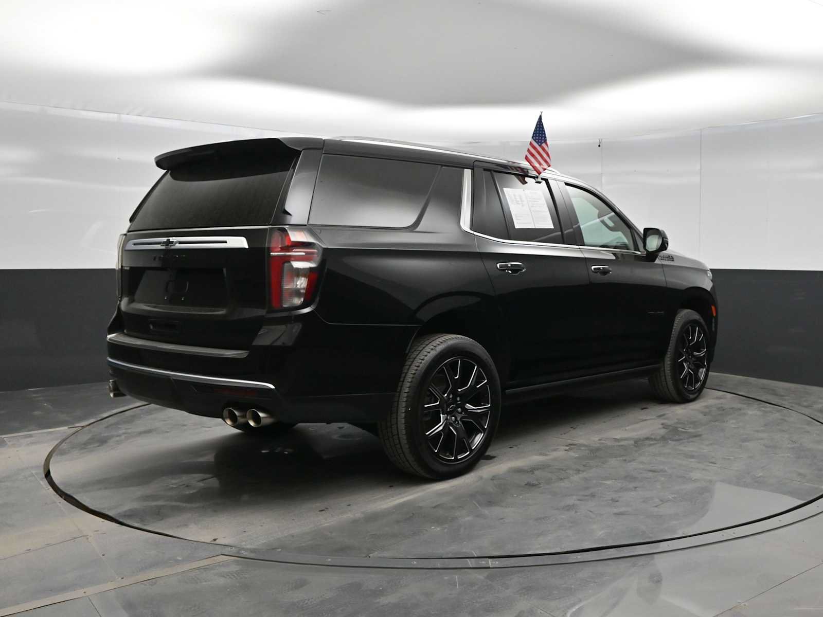 Used 2023 Chevrolet Tahoe High Country AWD/4WD image 7