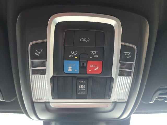 Used 2025 RAM 2500 Power Wagon image 31