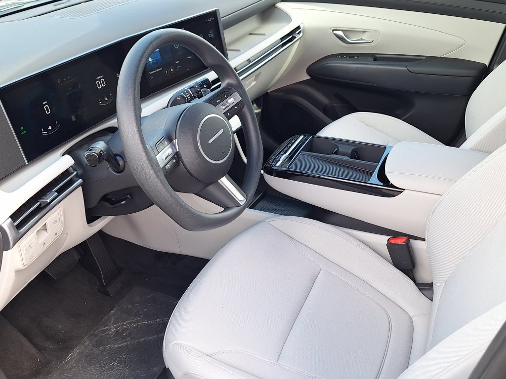 New 2026 Hyundai Tucson SEL AWD/4WD image 10