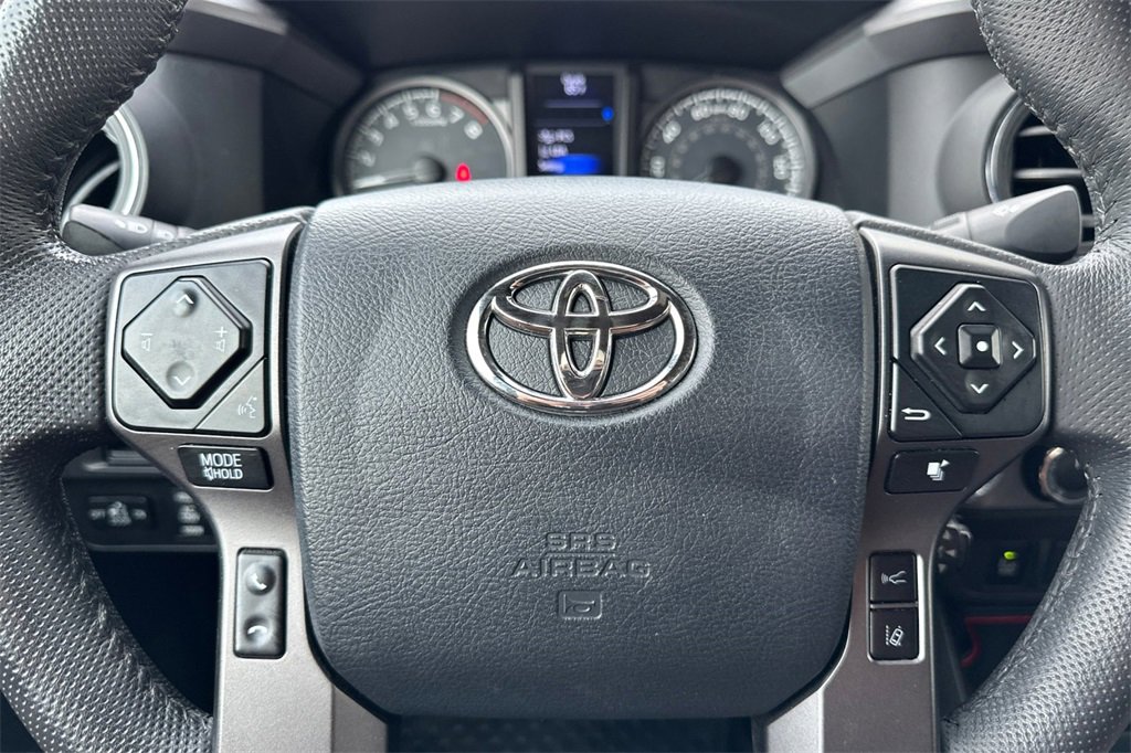 Used 2019 Toyota Tacoma TRD Sport image 24