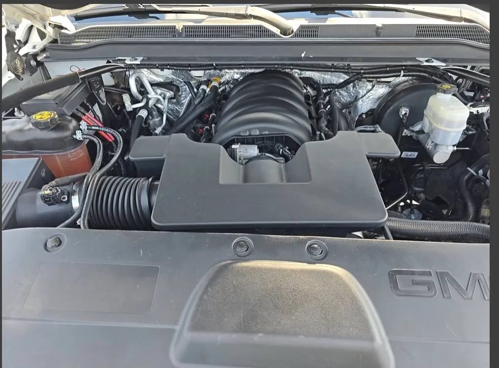 Used 2018 GMC Yukon Denali AWD/4WD image 8