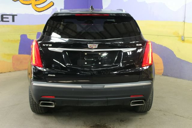 Used 2018 Cadillac XT5 Luxury w/ Driver Awareness Package AWD/4WD image 7