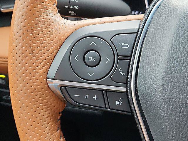 Certified 2022 Toyota Avalon Limited w/ Advanced Safety Package FWD image 23