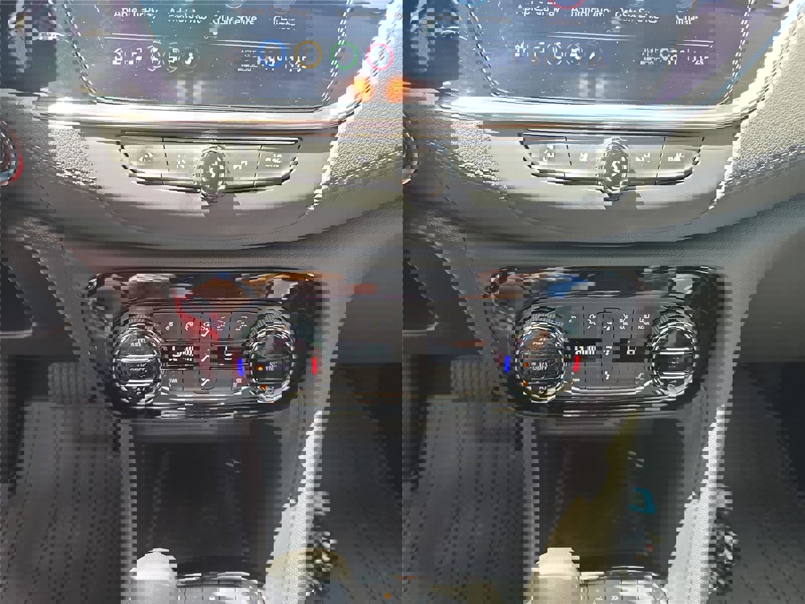 Used 2023 Buick Encore GX Select w/ Sport Touring Package image 21